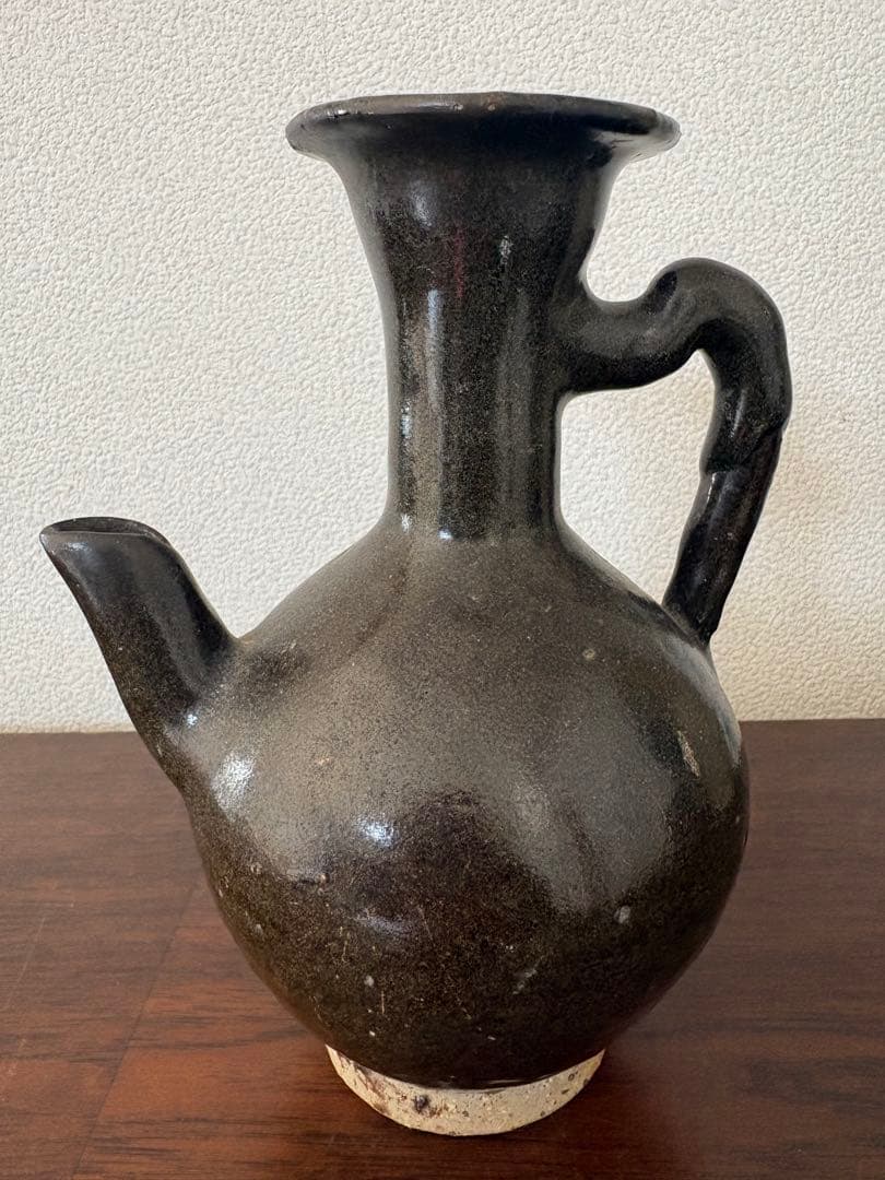 古い瓶　黒釉　水注　中国 水差　 花瓶 骨董
