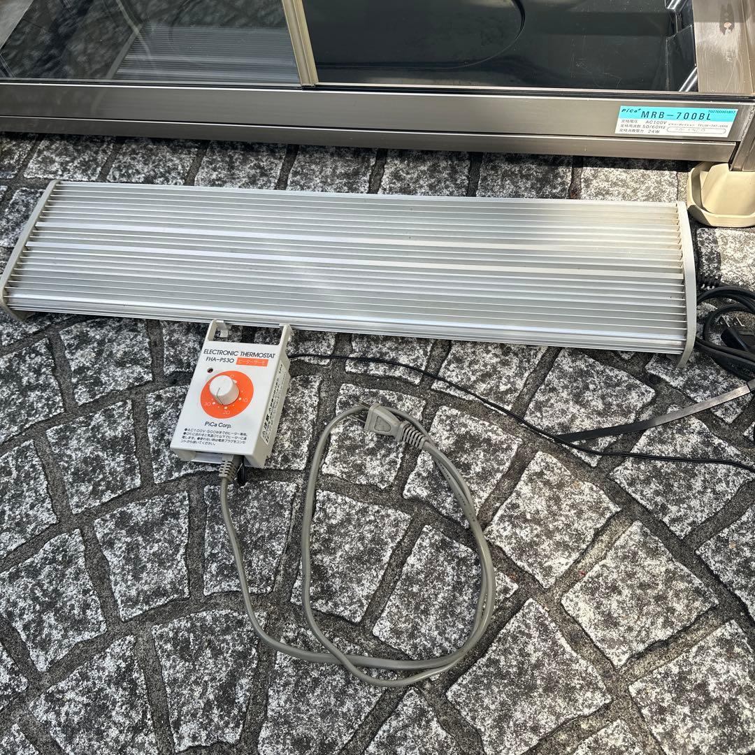 ピカコーポレーション ガラス温室とプレートヒーター＋ヒータサーモ