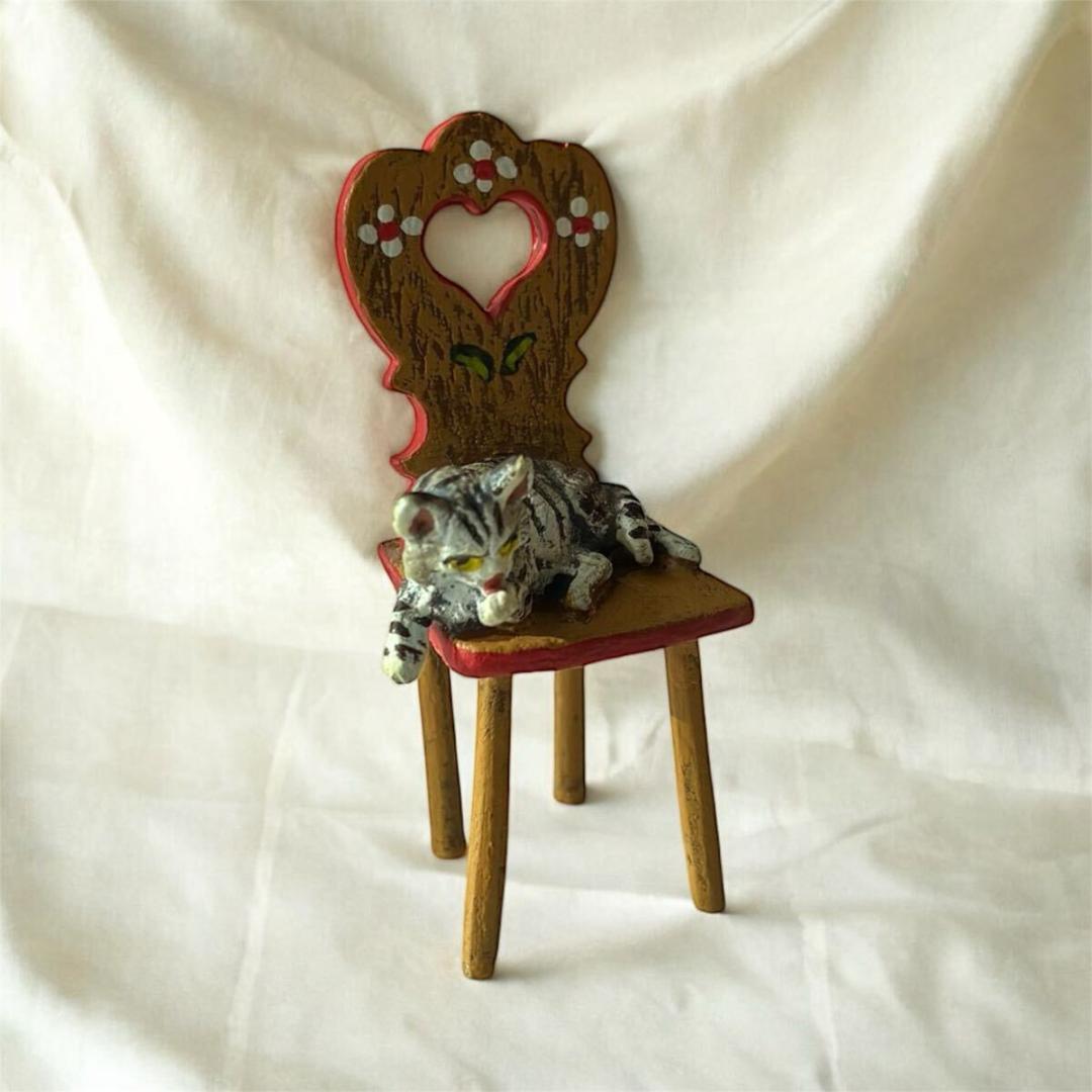ヴィエナブロンズ SC刻印 猫×椅子 Cold Painted オーストリア