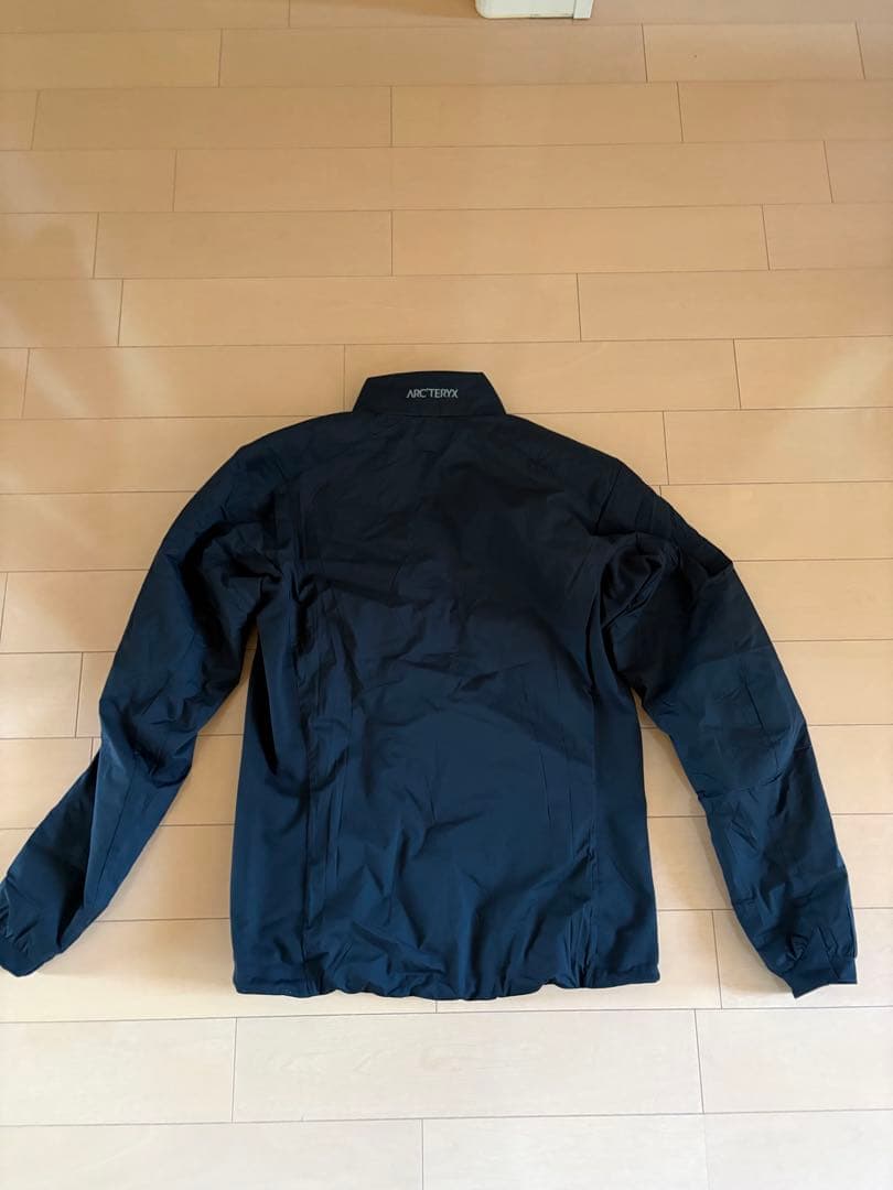 M*o様 Arc'teryx アトムジャケット　メンズ