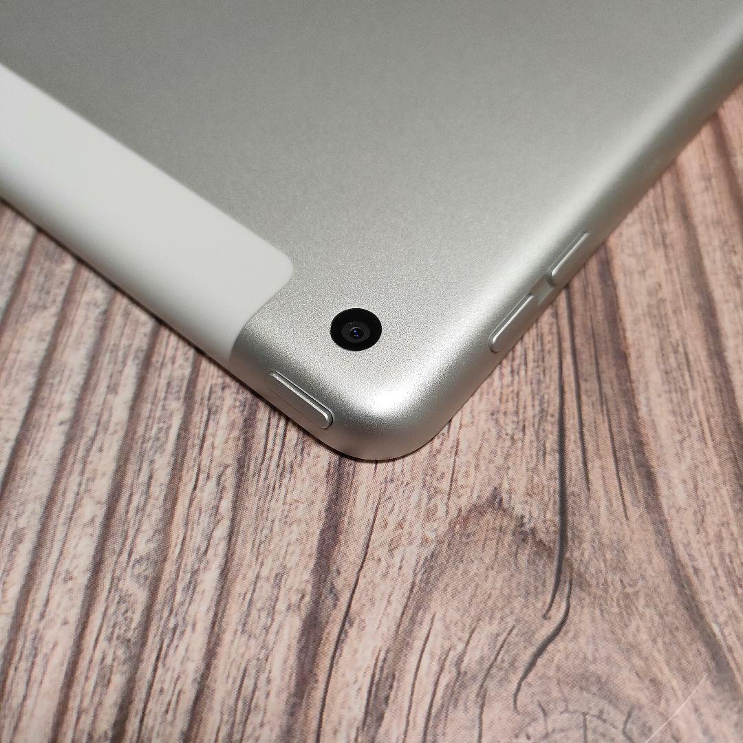 iPad 第8世代 128GB SIMフリー 美品