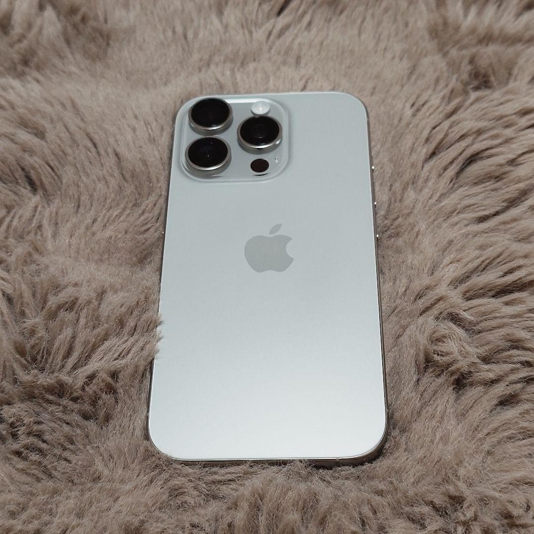 Apple iPhone 16 pro 256GB ナチュラルチタニウム