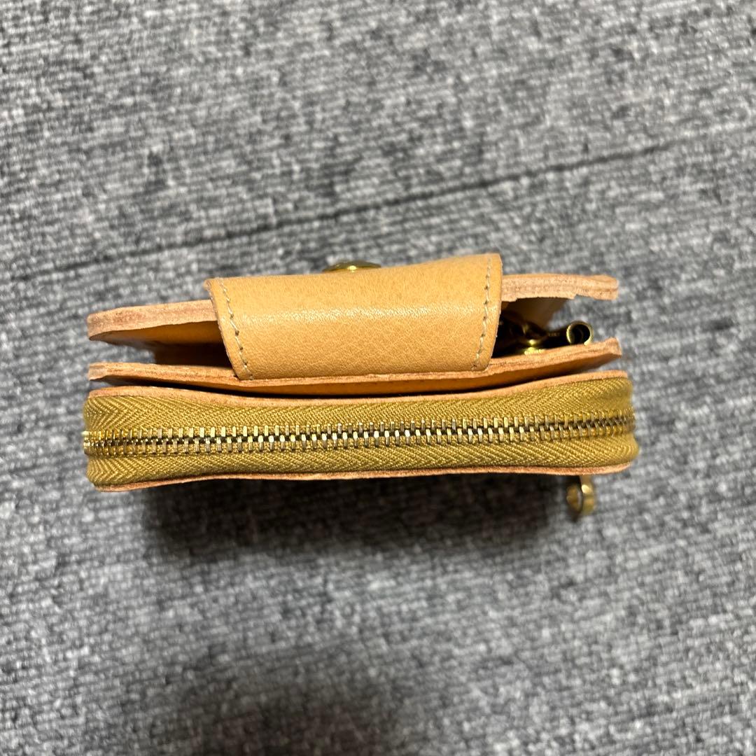 本日最終日‼️イルビゾンテ ベージュレザーキーホルダー未使用新品