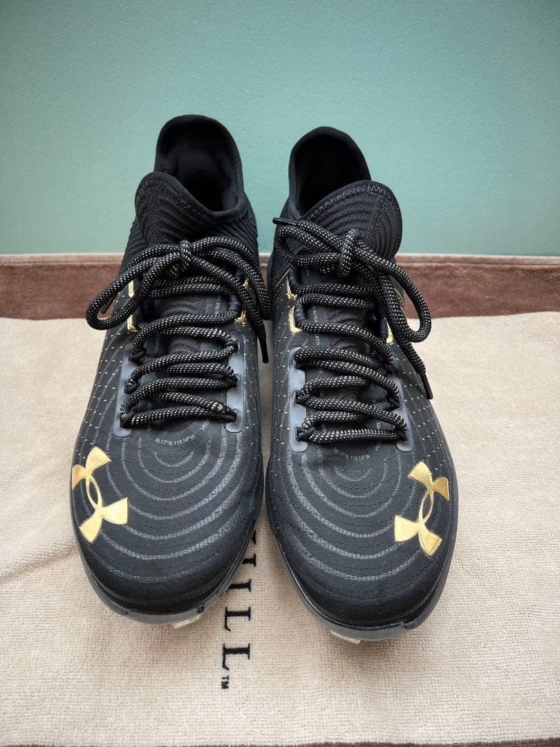 【新品】アンダーアーマー　野球スパイク　ハーパー4 27cm 日本未発売