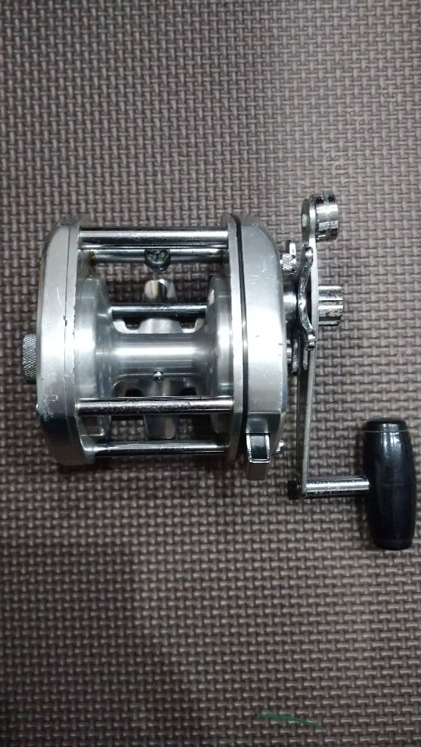 シマノ Bantam500 1000L バンタム リール