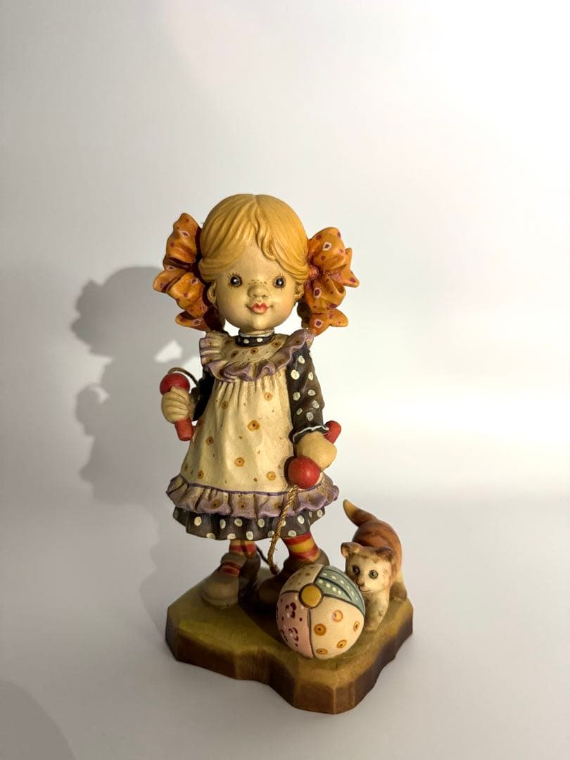 ANRI 木彫り人形 2000体限定 なわとび　アンリ フィギュア フィギュリン