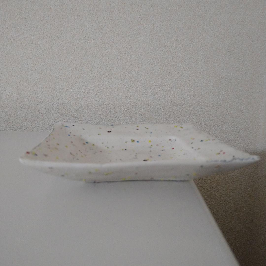 片瀬和宏さん　角皿