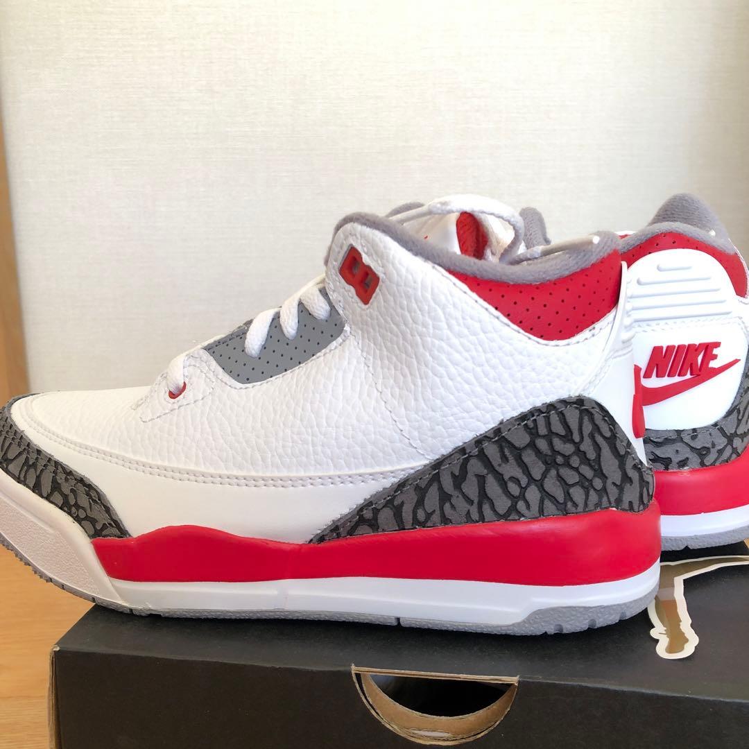 た出品　新品未使用NIKE AIR JORDAN3OG 21センチPS2Y