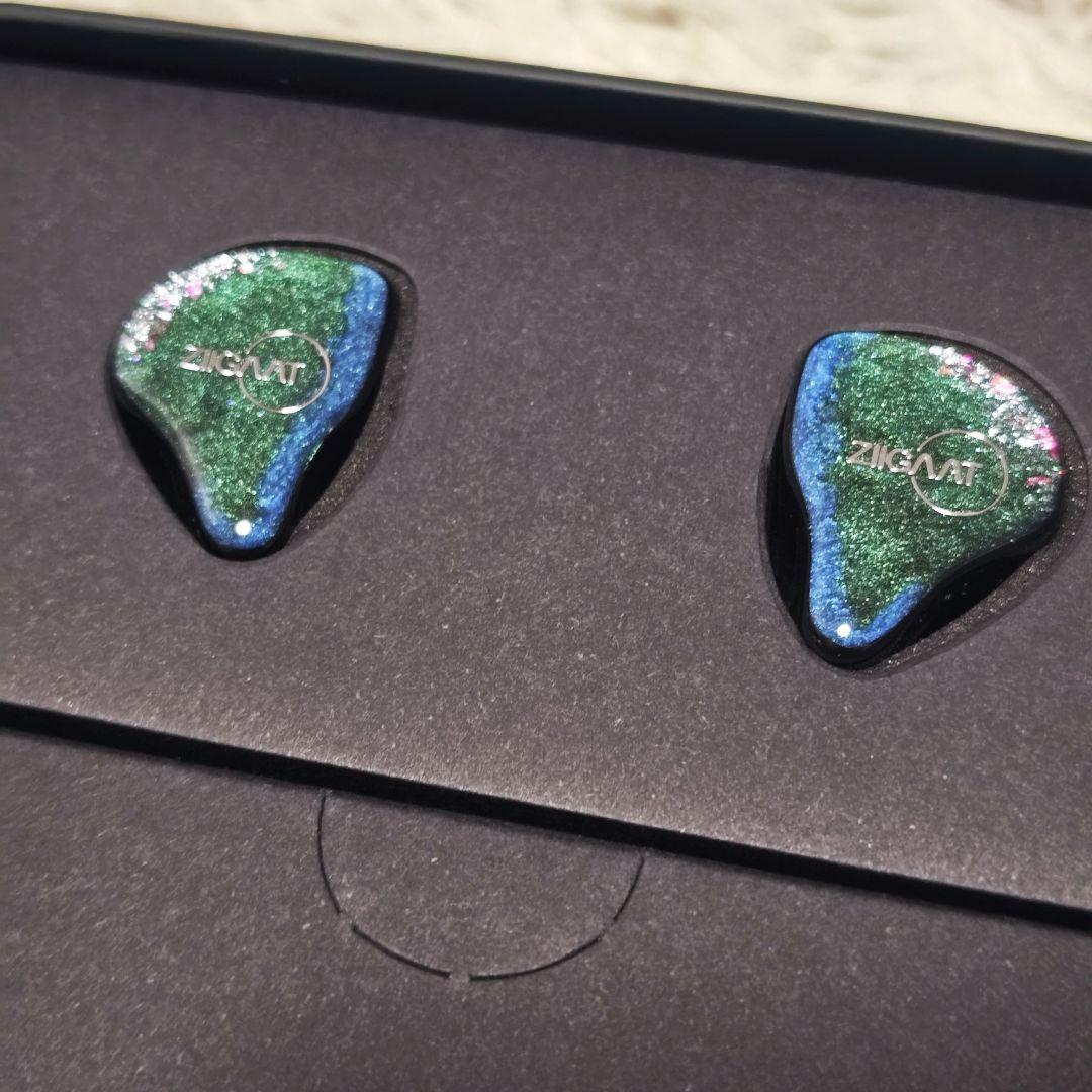 【試聴のみ】ZiiGaat Luna おまけ付き　有線イヤホン　中華イヤホン