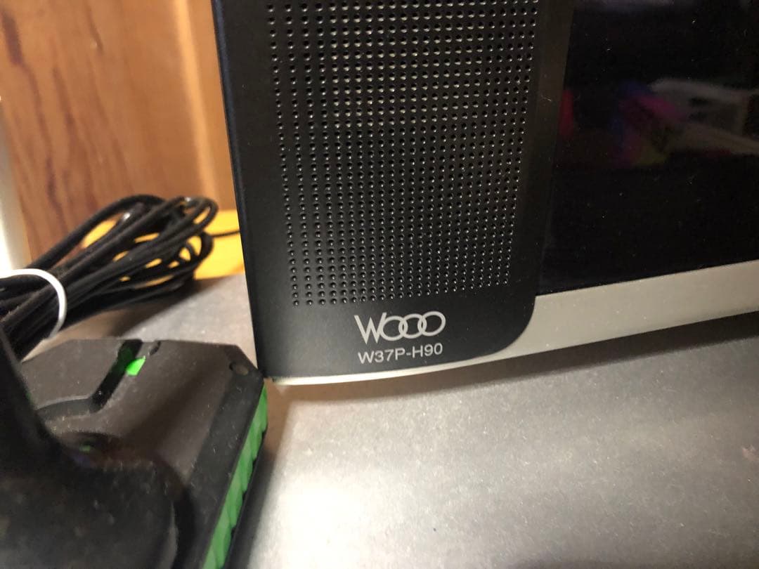 2006年製37型　W37P-H90 プラズマテレビ