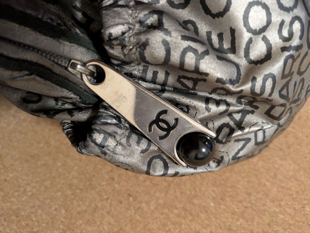 i*d様 ★訳あり★シャネル　ショルダーバッグ