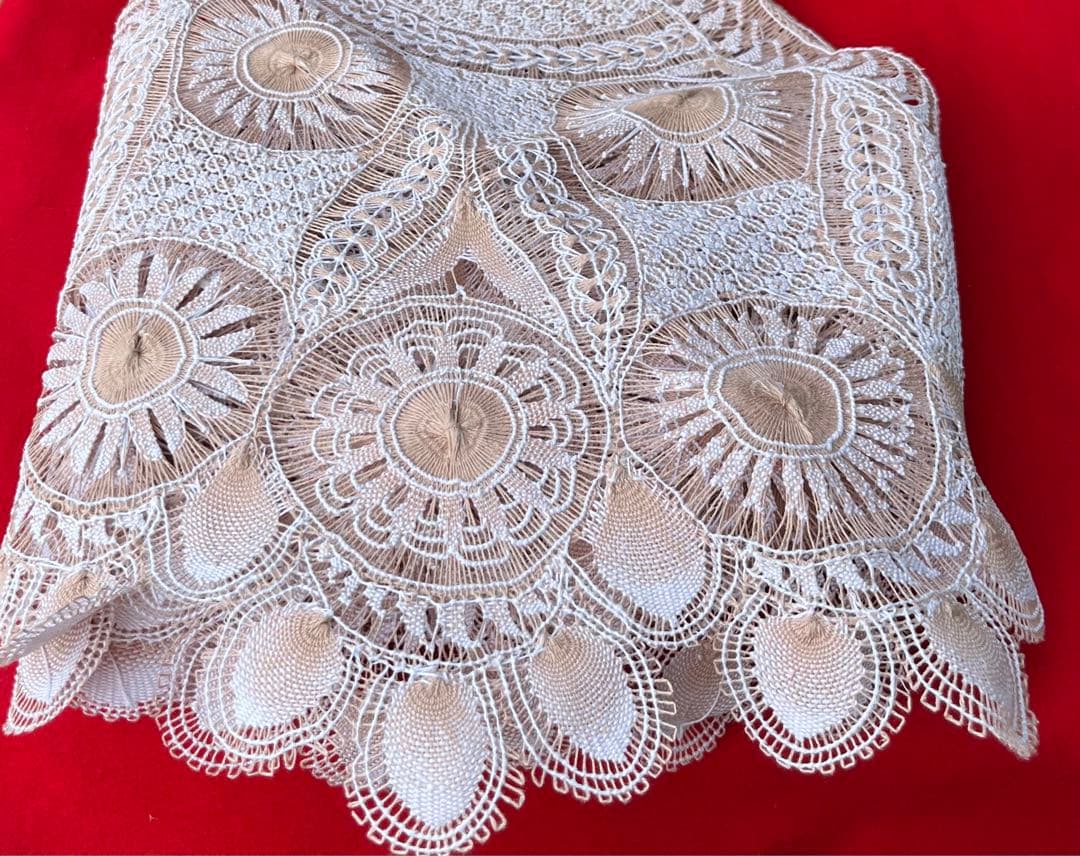 希少　Ñanduti ニャンドゥティ伝統織　大判ドイリー　パラグアイ刺繍