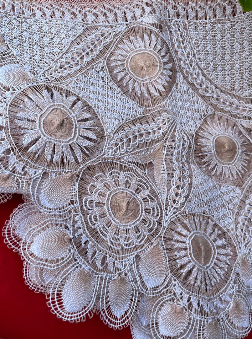 希少　Ñanduti ニャンドゥティ伝統織　大判ドイリー　パラグアイ刺繍