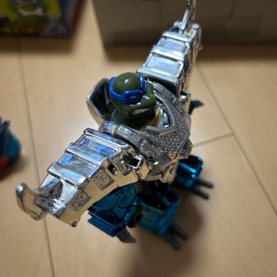 【即購入ok!!】ニンジャタートルズ　メタルタートルズ フィギュア　レオナルド