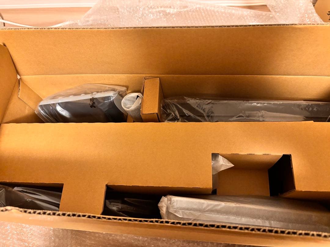 【新品未使用】日立コードレススティッククリーナー PV-BL50M