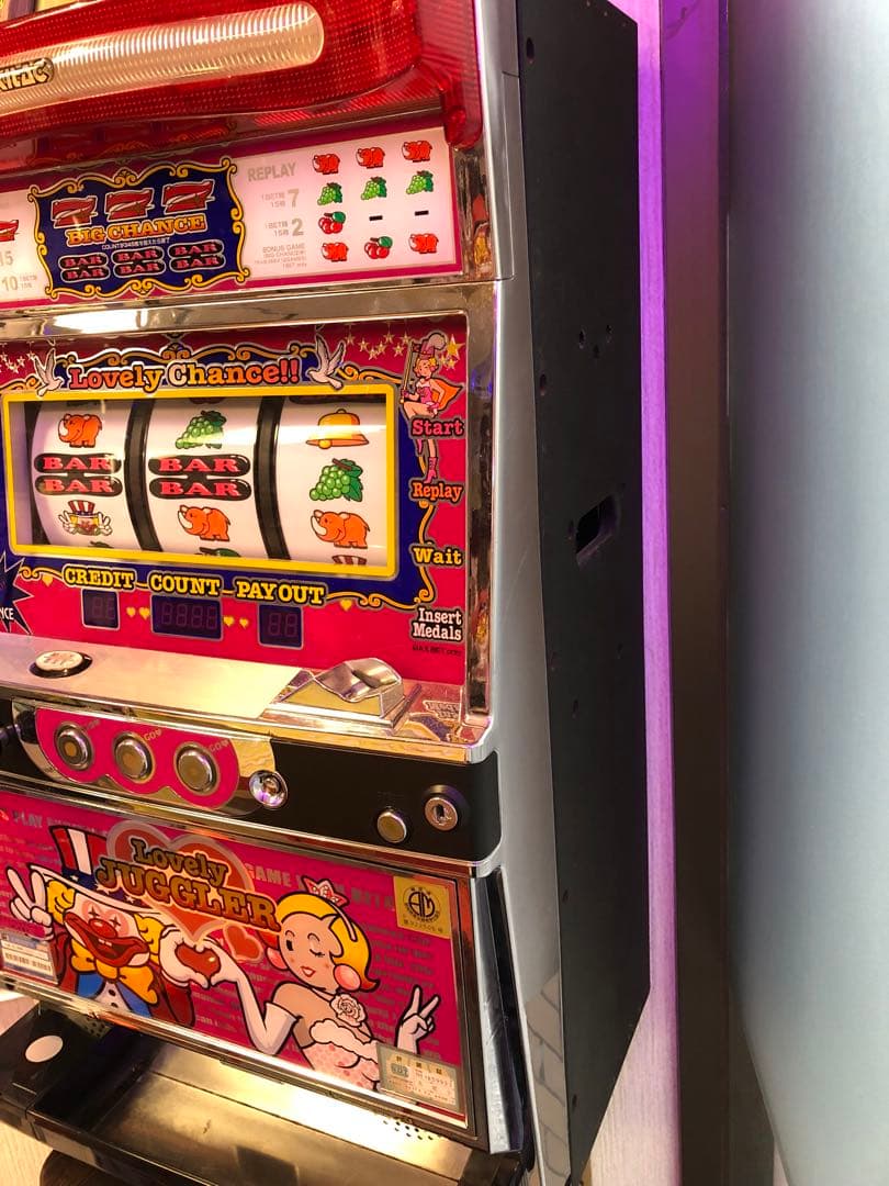 スロットマシン 北電子 家庭用電源 パチスロ実機　ラブリージャグラー