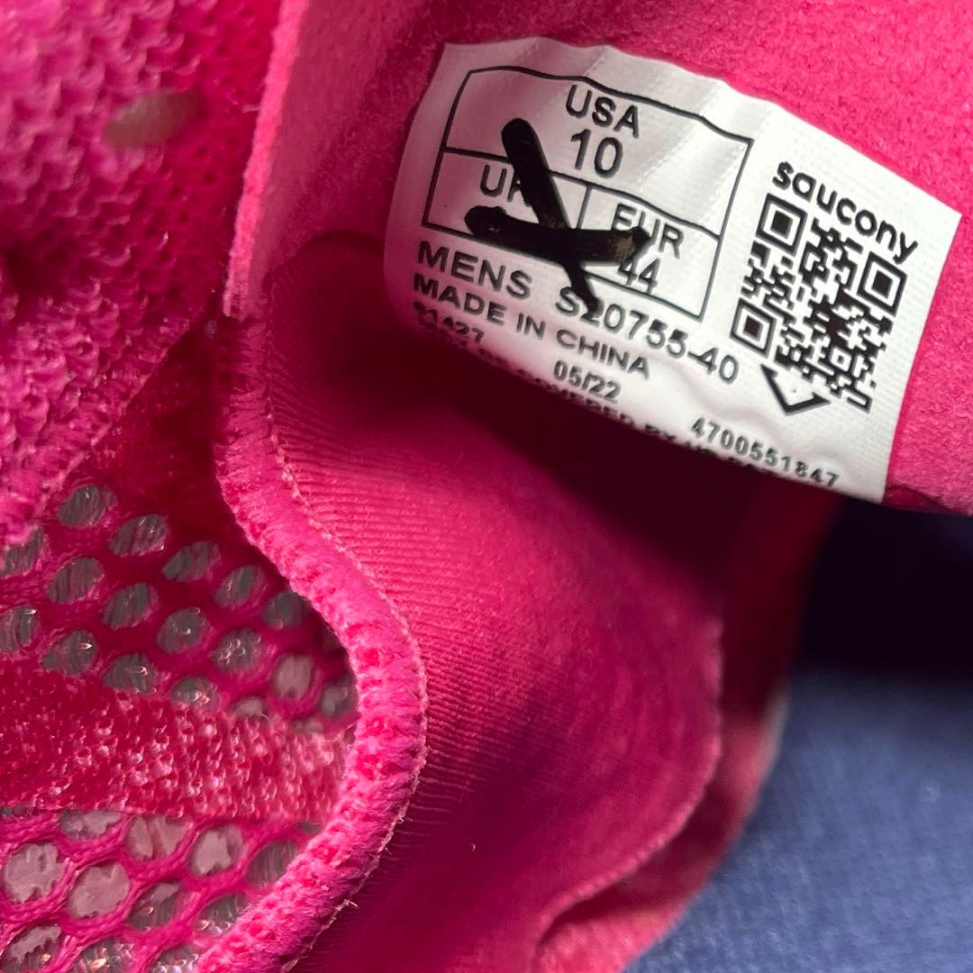 週末限定価格‼️【未使用28.0cm】SAUCONY エンドルフィンプロ3