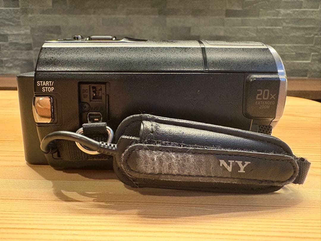 SONY HDR-PJ590 ハンディカム プロジェクター搭載 ビデオカメラ