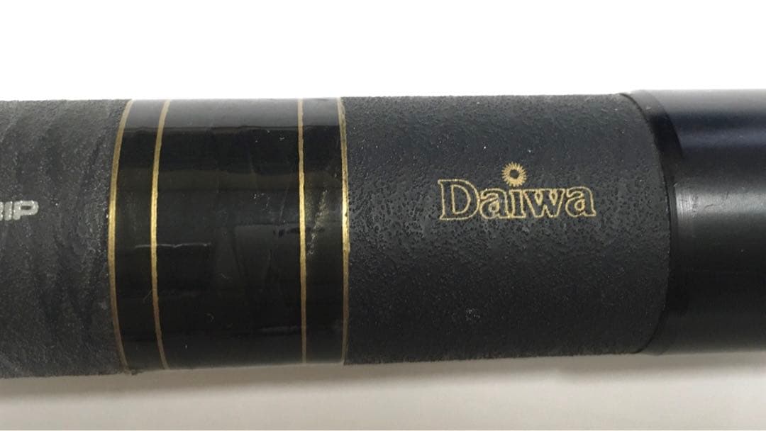 ダイワ朝霧　硬調61 韓国製釣り竿青山450 5500円　の2本￼