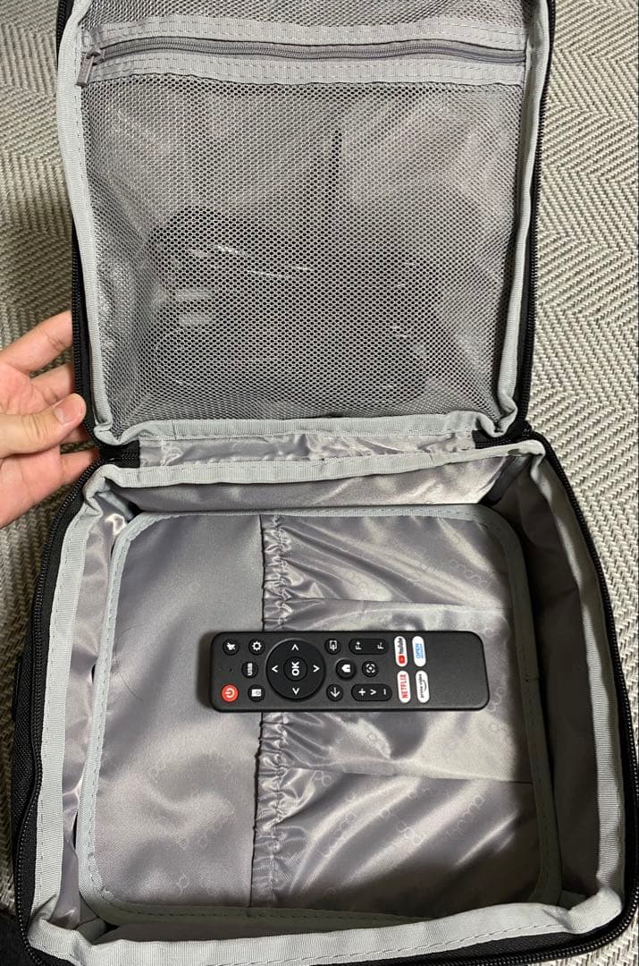 iWIMIUS P65 プロジェクター 本体（ケース付）