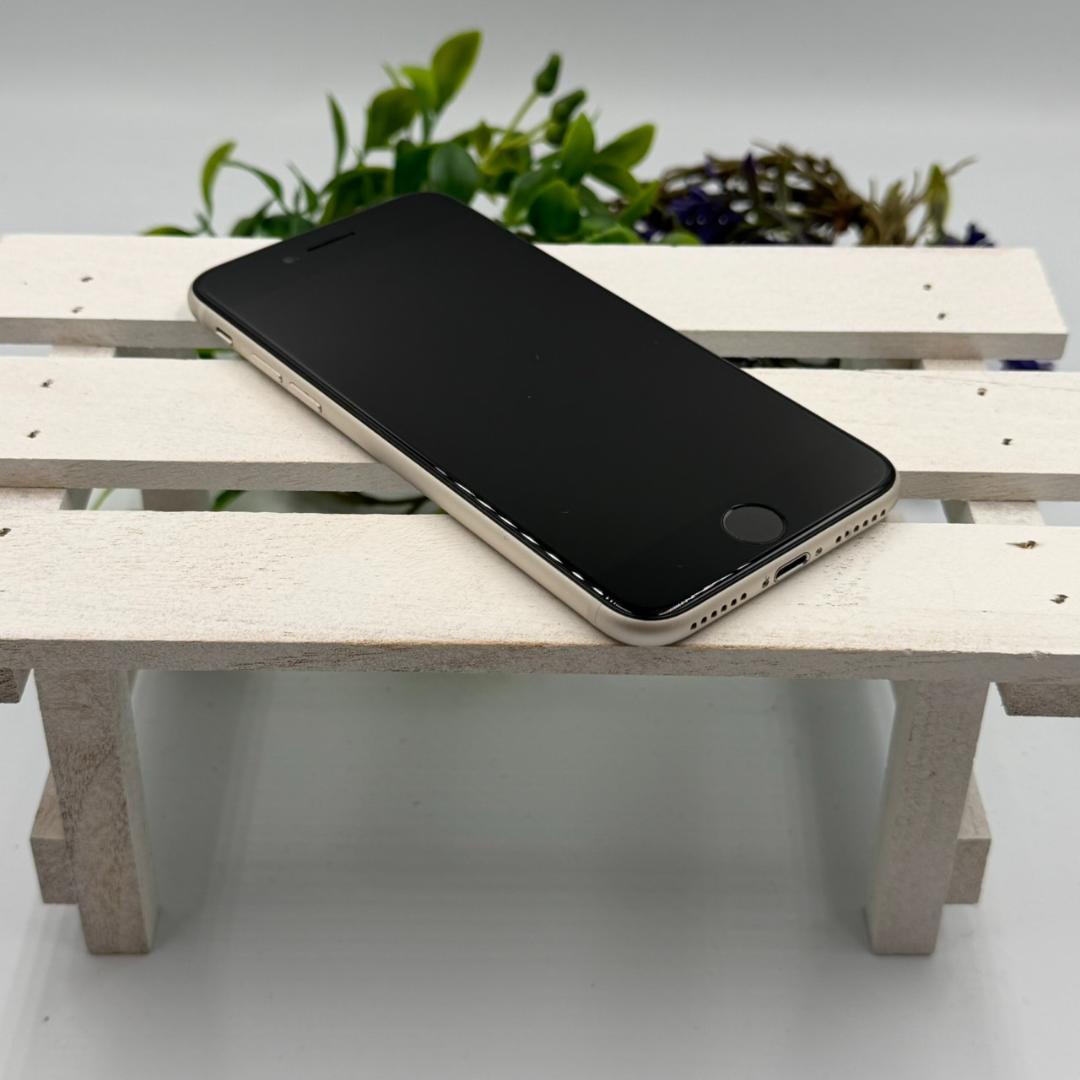 iPhone SE第3世代 64GB スターライト 432
