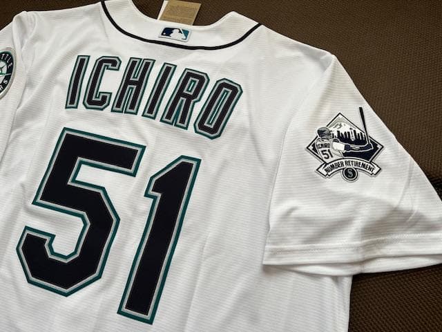 イチロー51引退セレモニー8/9記念試合選手着用モデル現地販売レプリカジャージL