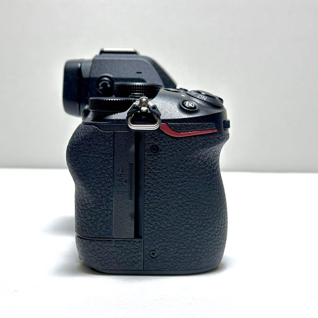 【極美品】Nikon Z5Ⅱ MH-25a SDカード2枚セット