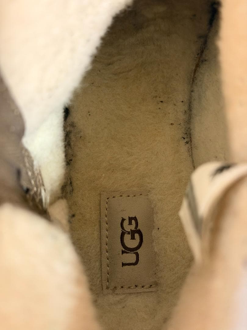 値引！/ UGG 厚底スエードムートンブーツ