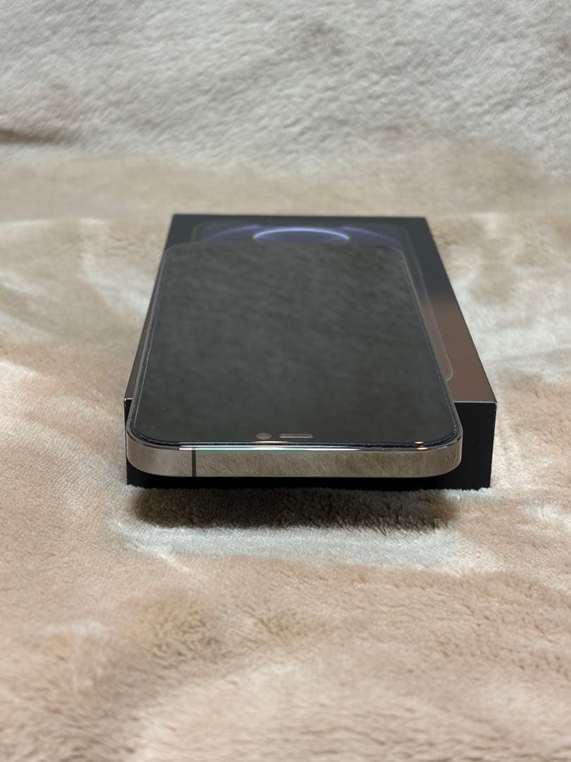 iPhone 12 Pro Max グラファイト黒 SIMフリー ガラスフィルム