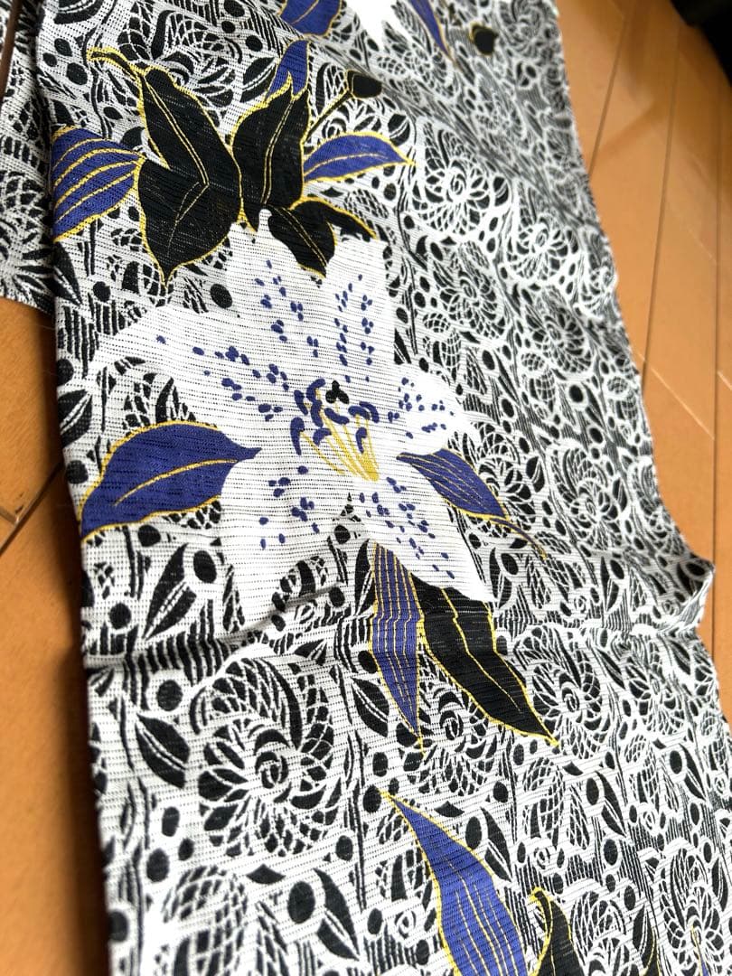 ANNA SUI浴衣 Mサイズ 白い花 黒い花