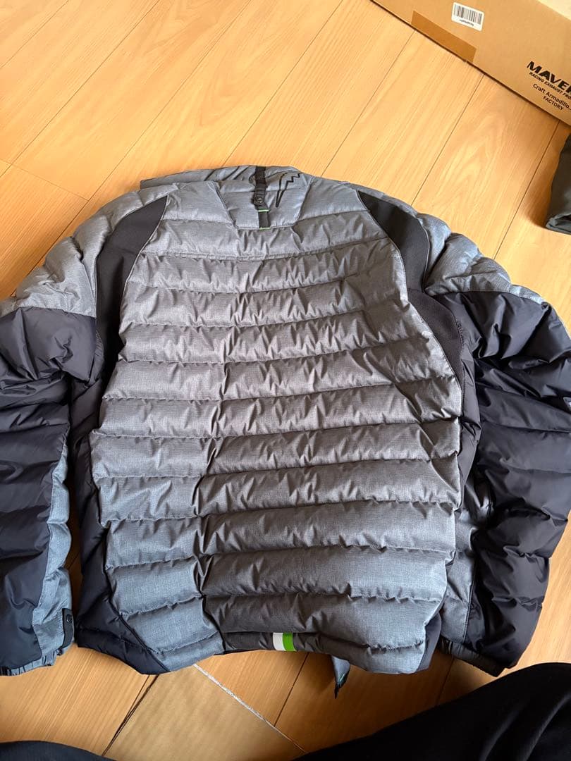 クシタニ　アロフトジャケット