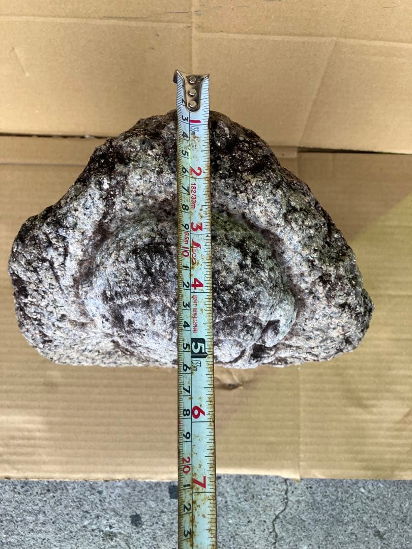 国産　御影石製　可愛らしいお地蔵さん