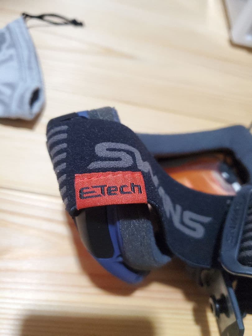 SWANS 電熱ゴーグル　スワンズ　サングラス　ゴーグル　スキー　登山