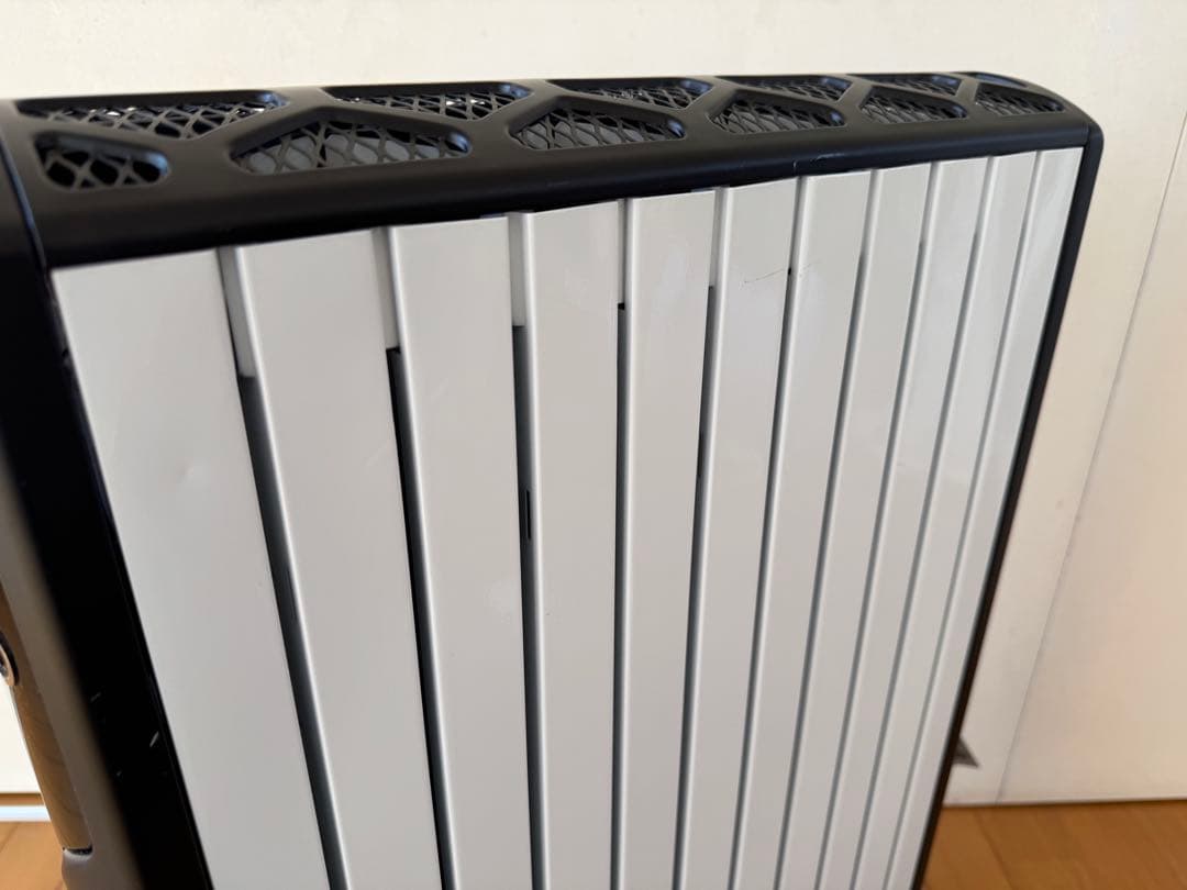 【美品】デロンギマルチダイナミックヒーターMDH15-BK