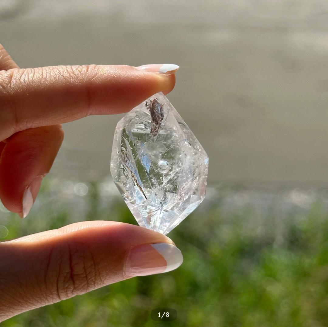 【水入り 水晶】ダブル ポイント エンハイドロ クォーツ