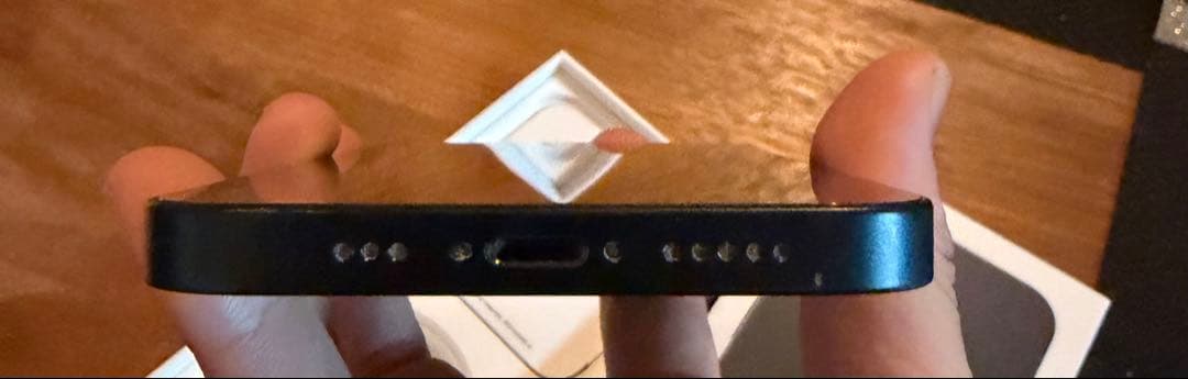 g*o様 Apple iPhone 13 本体