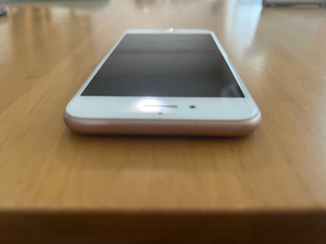 スマートフォン本体 Apple iPhone 8 Gold