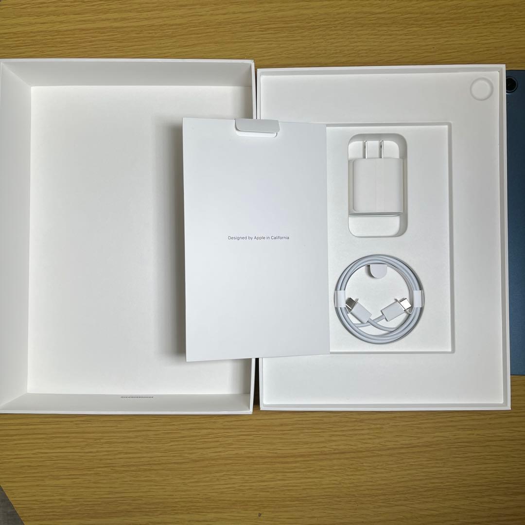 Apple iPad Air第5世代 (ブルー) 本体　64GB