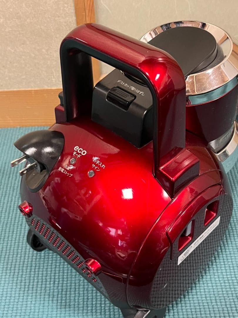 東芝サイクロンクリーナートルネオV VC-SG910X(R)2020年製