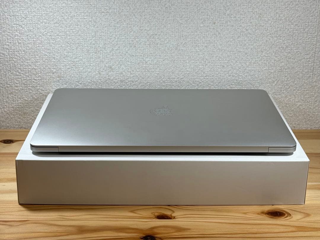 MacBook本体 Apple MacBook Pro 13 2019 i5/8GB/120Gb