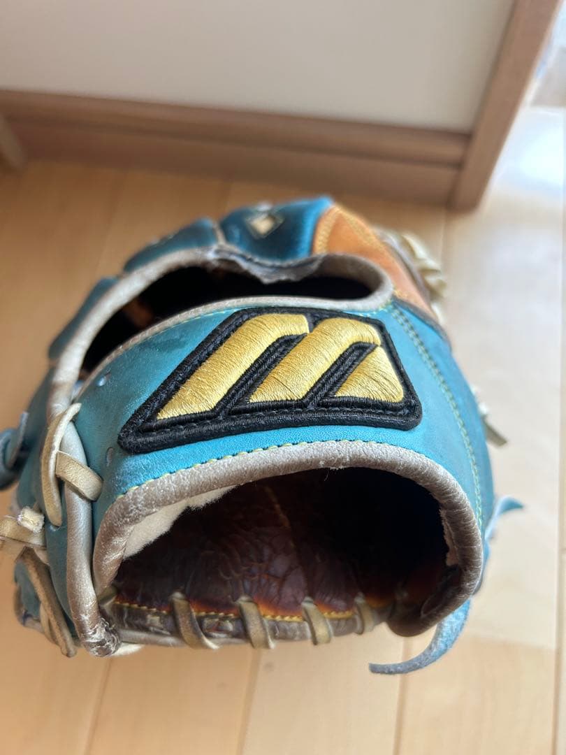 2004年オールスターゲーム井端弘和選手使用グラブ(値段交渉あり)