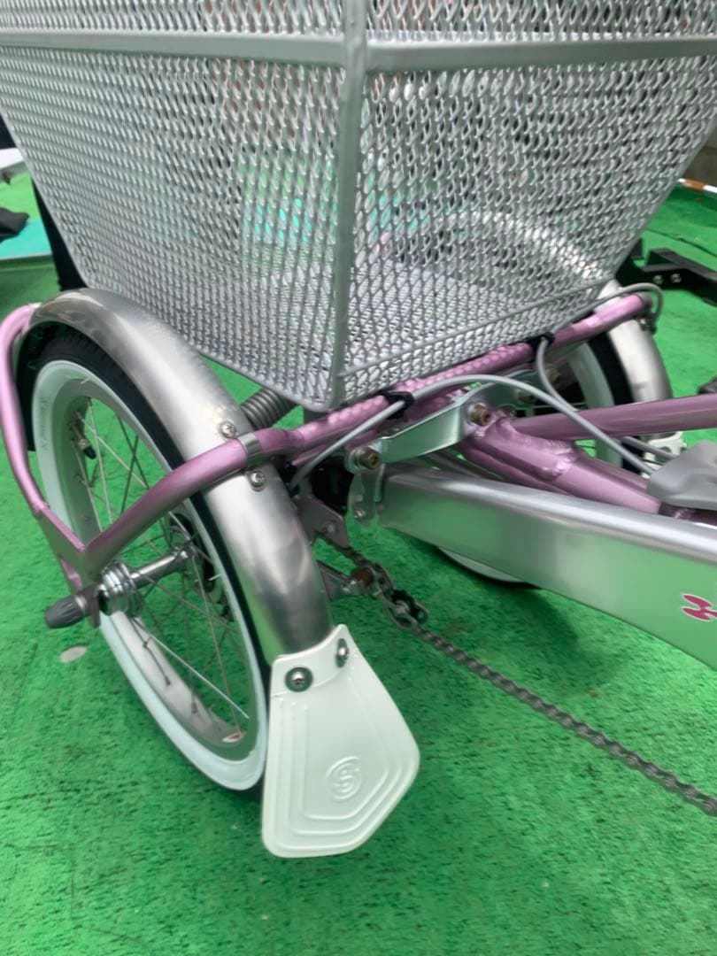 【送料込み】★ブリヂストン三輪自転車★(シルバー、大人用、高齢者用）新品