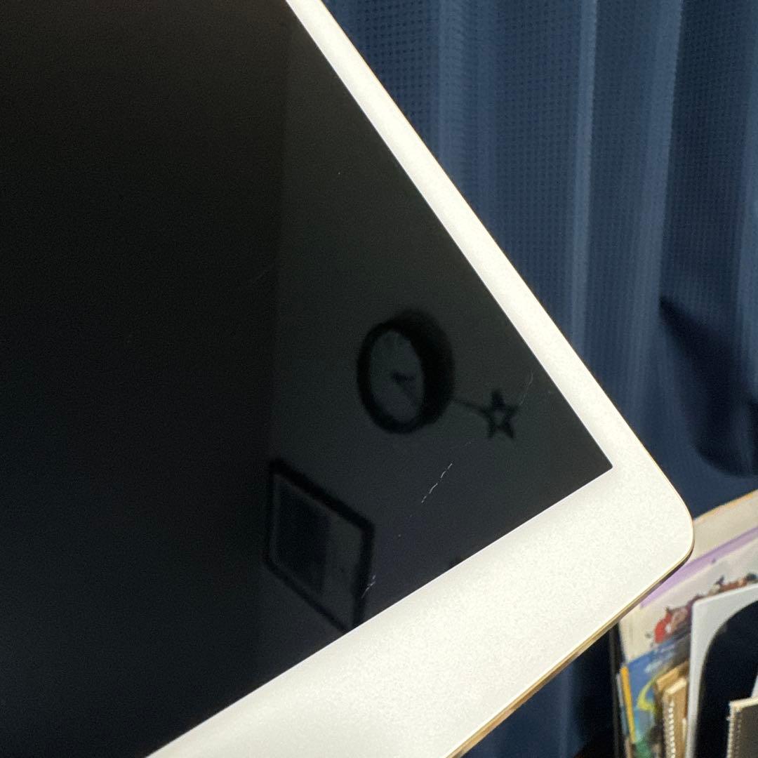 iPad pro 12.9インチ　第二世代　ゴールド 64GB Wi-Fiモデル