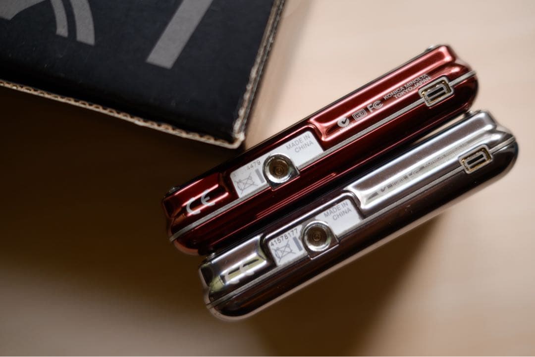 オールドデジカメ　コニカミノルタ Dimage X1 2台セット