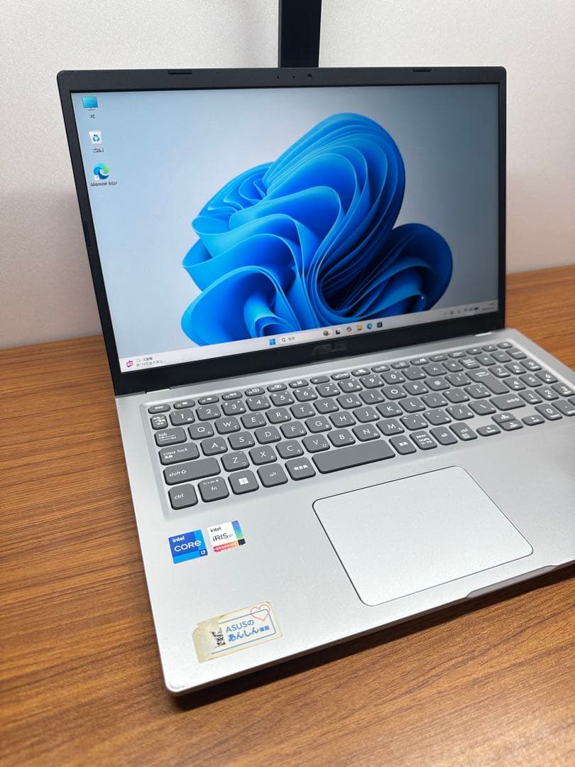Windowsノート本体 Asus VivoBook X515EA i7-1165G7/16GB/512