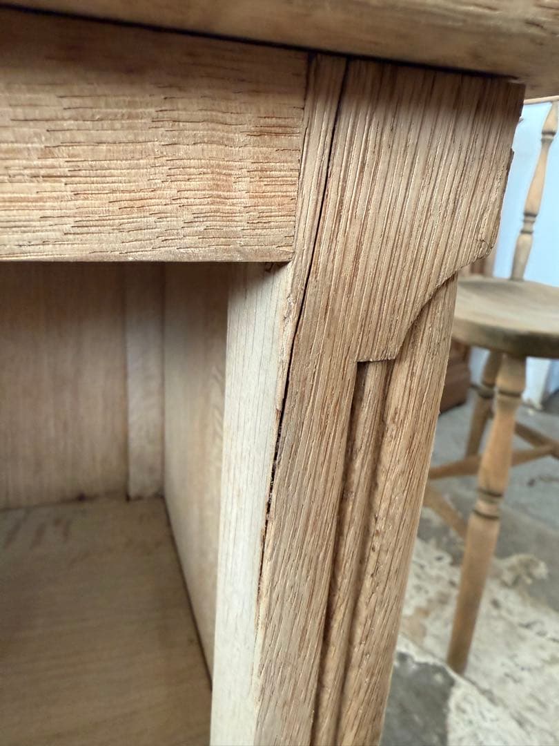 ビンテージ ドロワーサイドテーブル ドロワーベッドサイドテーブル　猫脚