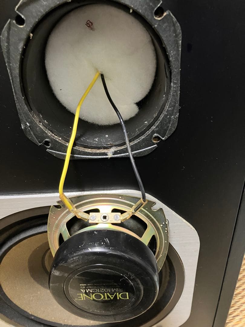 【3日間の決算バーゲン】《完動品》 ダイアトーンDS-28B 3ウェイ。　①Ｒ側