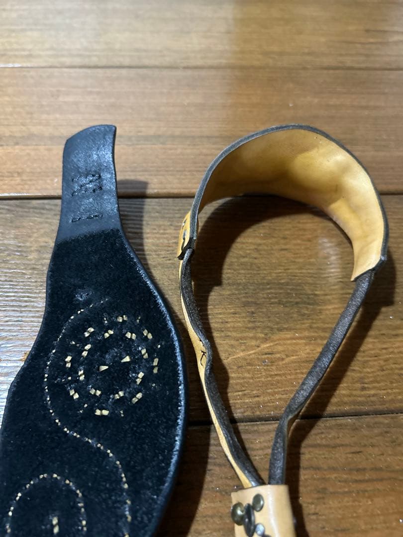 カメラレザーハンドストラップ2本　新品