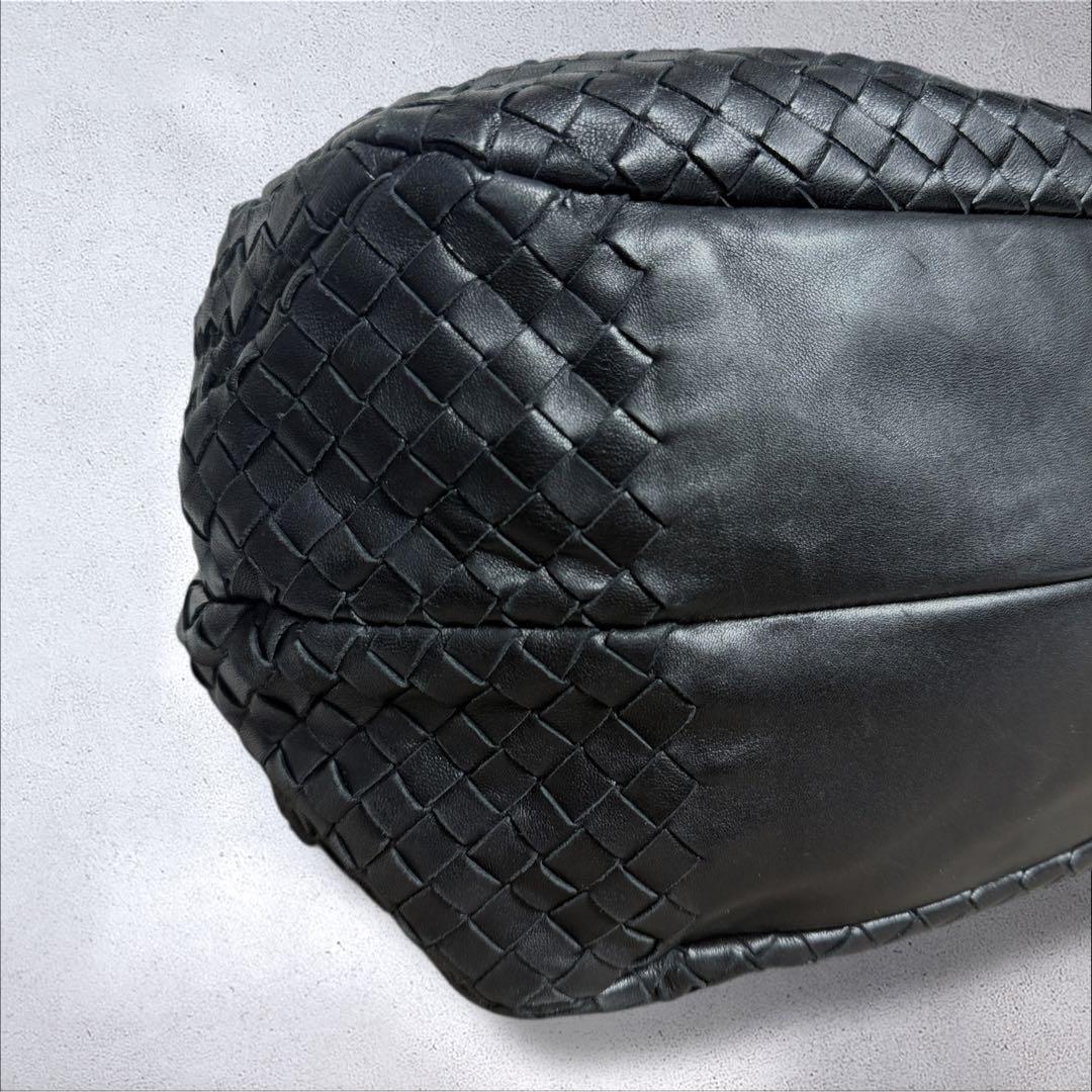 ボッテガヴェネタ カンパーナ ショルダーバッグ イントレチャート ミラー付き 黒