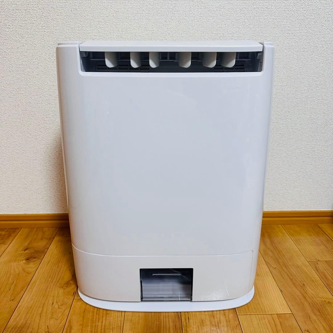 美品✨Panasonic 衣類乾燥除湿機 F-YZVX60-H ナノイ一14畳